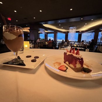 Del Frisco's Double Eagle Steakhouse - Chocolate mousse, strawberry cheesecake - Steakhouses Near Me - Houston, Texas Del Frisco's Double Eagle Steakhouse - Chocolate mousse, strawberry cheesecake - Steakhouses Near Me - Houston, Texas
