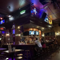 Pete's Dueling Piano Bar