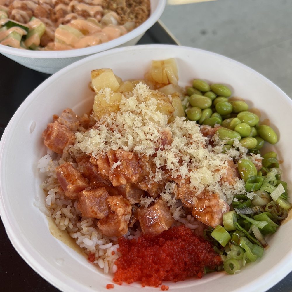 Poke Poké - Spicy tuna - Poke Near Me - Chicago, Illinois