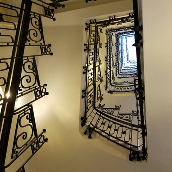 Hotel Sardinero - Innside staircase - Hotels Near Me - Madrid, M