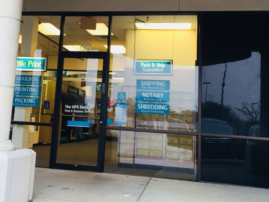 THE UPS STORE - Updated June 2026 - 15 Photos & 81 Reviews - 7750 N