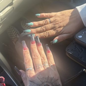 Angela's Nails & Spa - Teal and black ombré nails - Nail Salons Near Me - San Carlos, California Angela's Nails & Spa - Teal and black ombré nails - Nail Salons Near Me - San Carlos, California