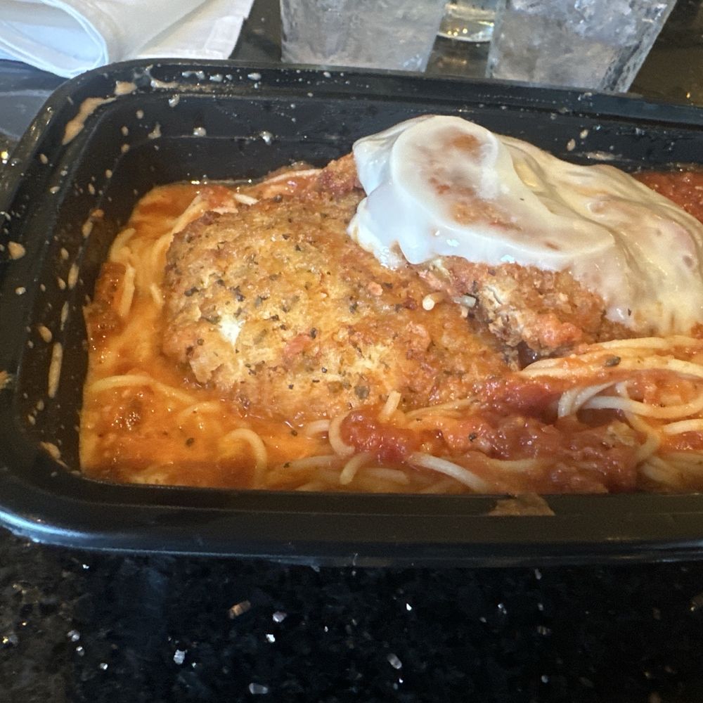 Primavera Ristorante - Cx parm with cheese on one half of the cx that had to be cut in half cuz first one was RAW!!!!!!! - Italian Near Me - San Ramon, California