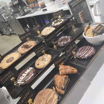 Crave Cookies - Desserts Near Me - Indianapolis, Indiana