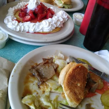 Dots Diner - Williams Blvd. - Diners Near Me - Kenner, Louisiana
