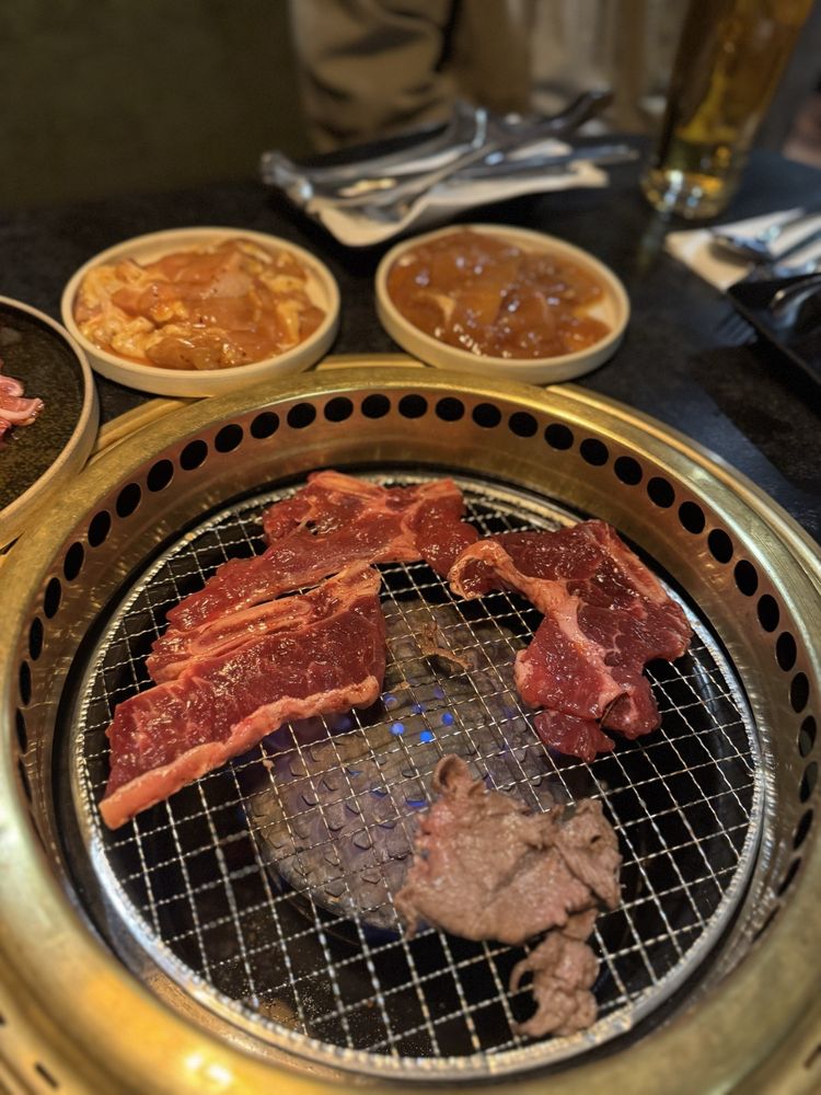 Korean Grill House Logo