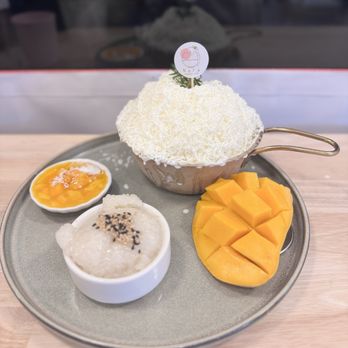 Naya Dessert Cafe - Dessert - Cafes Near Me - Davis, California