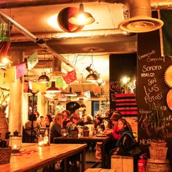 Casita Mexicana - Blick vom hinteren Bereich des Restaurants Richtung Tür