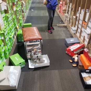 DSW Designer Shoe Warehouse - Disaster - Shoe Stores Near Me - Paramus, New Jersey