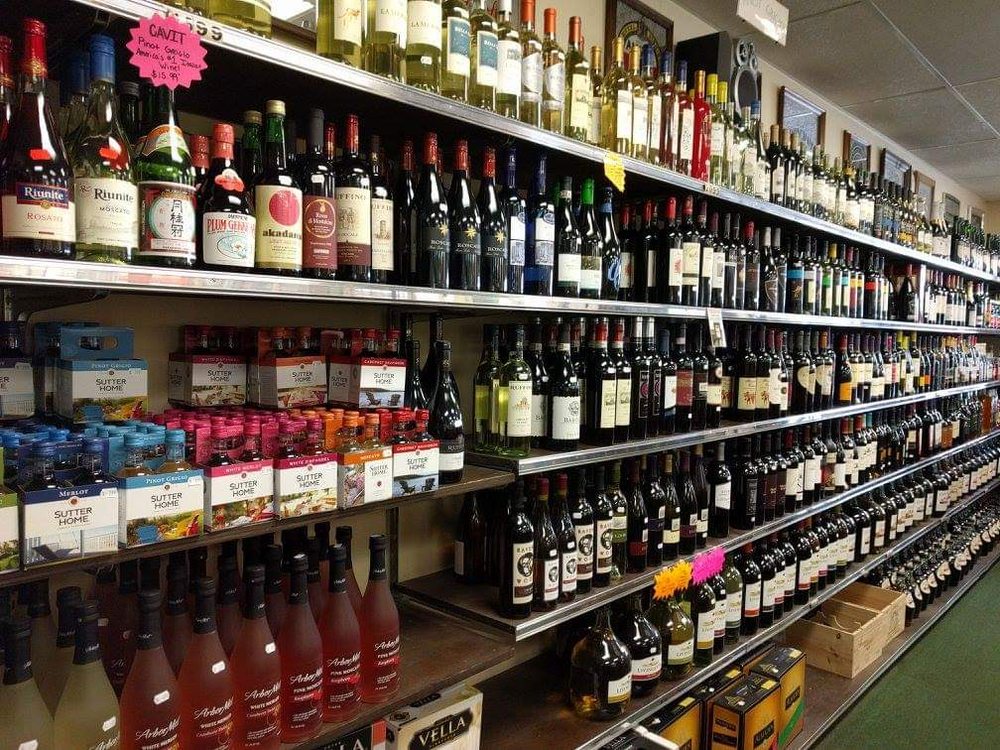 Ken's Liquor Shoppe Logo