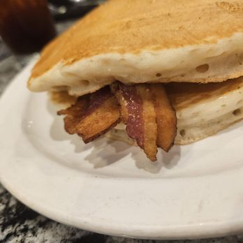 Hob Nob Hill - Pancake sandwich - American Near Me - San Diego, California Hob Nob Hill - Pancake sandwich - American Near Me - San Diego, California