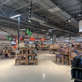 Meijer - Grocery Near Me - Toledo, Ohio