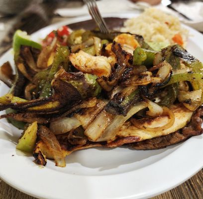 Las Palmas | Carnicería, Pupusería & Taquería by null