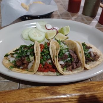 Juarez Tacos Mexican Grill - three tacoss on a plate - Mexican Near Me - Ridgeland, Mississippi Juarez Tacos Mexican Grill - three tacoss on a plate - Mexican Near Me - Ridgeland, Mississippi