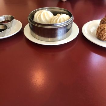 Yen Ching - Steamed BBQ Pork Buns (2) Sesame Seed Balls (2) - Chinese Near Me - Boise, Idaho Yen Ching - Steamed BBQ Pork Buns (2) Sesame Seed Balls (2) - Chinese Near Me - Boise, Idaho