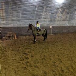 Eastwood Stables - Great riding facility!