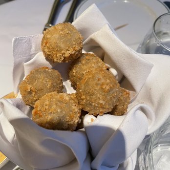 The Ivy - Breakfast & Brunch Near Me - London, XGL