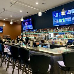 On The Rocks - The bar