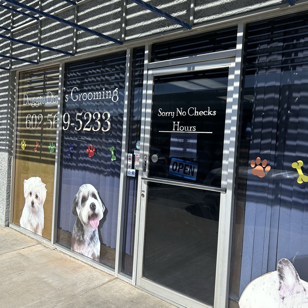 Doggie Doos Grooming - Front of business - Pet Groomers Near Me - Phoenix, Arizona Doggie Doos Grooming - Front of business - Pet Groomers Near Me - Phoenix, Arizona