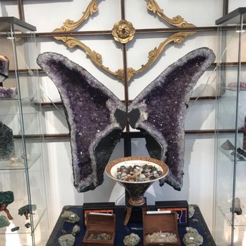 Sammi’s Spot - Amazing amethyst butterfly! - Gemstones & Minerals Near Me - Spanish Fork, Utah Sammi’s Spot - Amazing amethyst butterfly! - Gemstones & Minerals Near Me - Spanish Fork, Utah