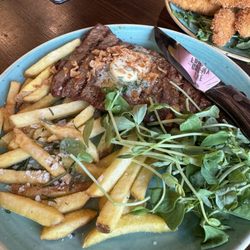 BIll's - Chargrilled minute steak