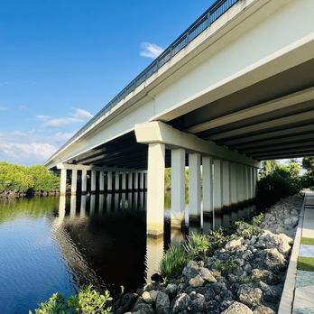 SE Coral Reef Park - Parks Near Me - River Park, Florida SE Coral Reef Park - Parks Near Me - River Park, Florida