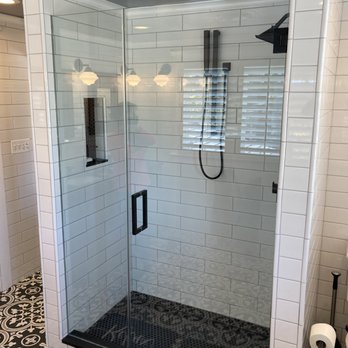 San Diego Shower Enclosures - Glass & Mirrors Near Me