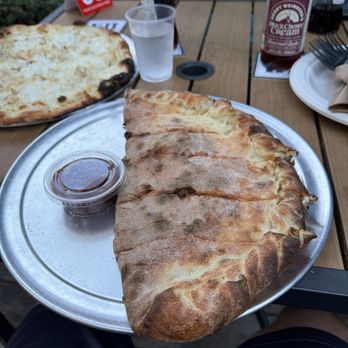 LouEddie's Pizza - Bbq Pizza turned in to Calzone - Pizza Near Me - Skyforest, California LouEddie's Pizza - Bbq Pizza turned in to Calzone - Pizza Near Me - Skyforest, California