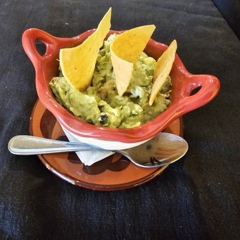 Casa Buen Sazón - Guacamole made with fresh avocado, cilantro, Chile serrano, lemon - Mexican Near Me - Baldwin Park, California Casa Buen Sazón - Guacamole made with fresh avocado, cilantro, Chile serrano, lemon - Mexican Near Me - Baldwin Park, California