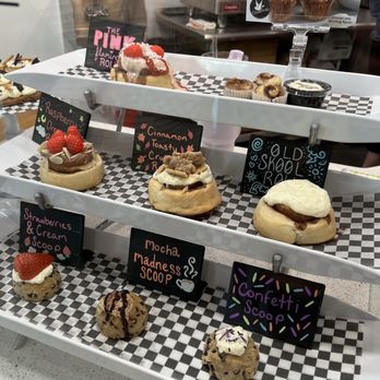 Cinnaholic - Cinnabun & Cookie Dough Scoop Creations - Bakeries Near Me - Tampa, Florida Cinnaholic - Cinnabun & Cookie Dough Scoop Creations - Bakeries Near Me - Tampa, Florida