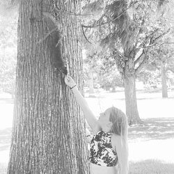 Bergfeld Park - Friendly squirrel