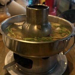 Puntip Cuisine Thai Food - 13. Seafood Soup Sopa 7 Mares