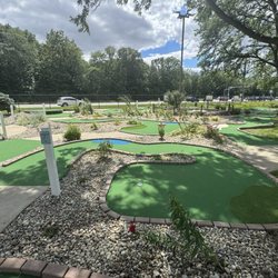 Fun day for mini golf!