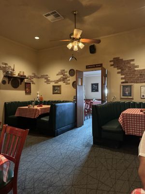 Mama Cozza's by null