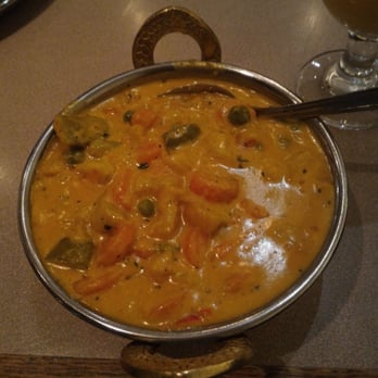 Bombay Mahal - Vegetarian Korma: vegetables cooked in a creamy sauce - Indian Near Me - Montreal, Quebec Bombay Mahal - Vegetarian Korma: vegetables cooked in a creamy sauce - Indian Near Me - Montreal, Quebec