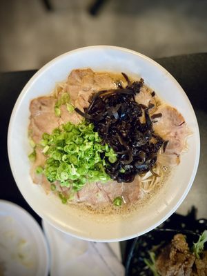 Ramen Taka by null