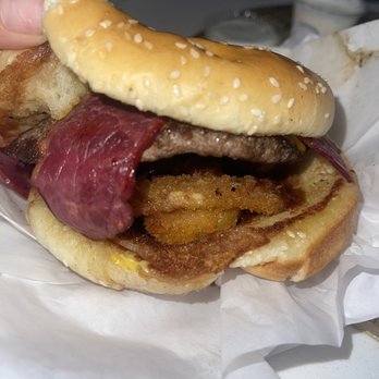 Sno-White Drive In - Western Burger - Burgers Near Me - Modesto, California Sno-White Drive In - Western Burger - Burgers Near Me - Modesto, California