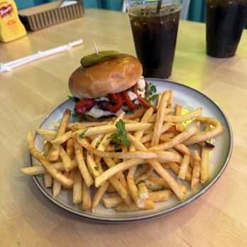 Gutenburg - Chicago Style Burger - Burgers Near Me - Chicago, Illinois Gutenburg - Chicago Style Burger - Burgers Near Me - Chicago, Illinois