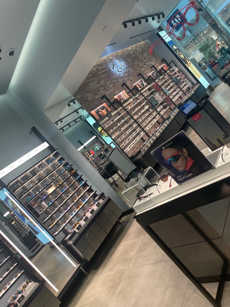 SUNGLASS HUT, MANHATTAN VILLAGE Updated August 2024 10 Reviews