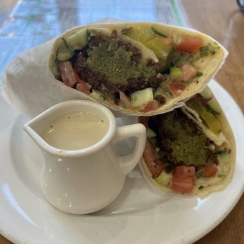Mezze - Falafel sandwich- good - Mediterranean Near Me - Forest Hills, New York