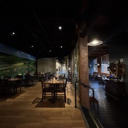 Restaurant space.