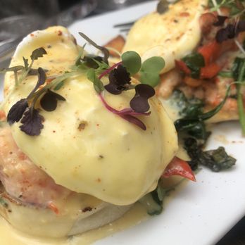 Jerry's Bar - Lobster Benny - Cocktail Bars Near Me - Philadelphia, Pennsylvania