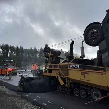 Hi Grade Asphalt Sealcoat - Paving a new road in Gig Harbor, WA! - General Contractors Near Me - Edgewood, Washington Hi Grade Asphalt Sealcoat - Paving a new road in Gig Harbor, WA! - General Contractors Near Me - Edgewood, Washington
