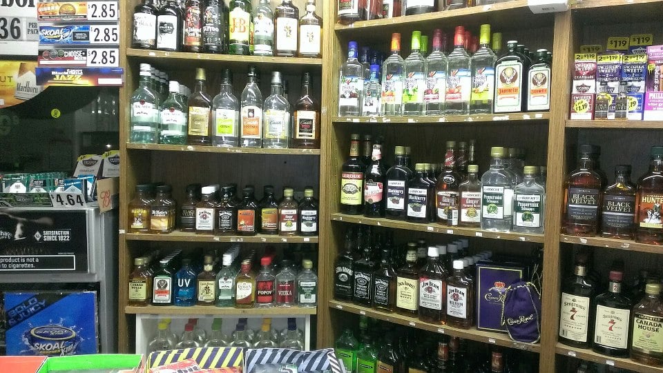 PINE RIVER STORE Updated September 2024 2068 Pine River Rd