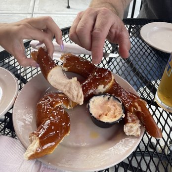 Miamiville Trailyard - Giant pretzel - American Near Me - Miamiville, Ohio