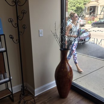 Feel Relaxed - Reception - Waxing Near Me - Chicago, Illinois Feel Relaxed - Reception - Waxing Near Me - Chicago, Illinois