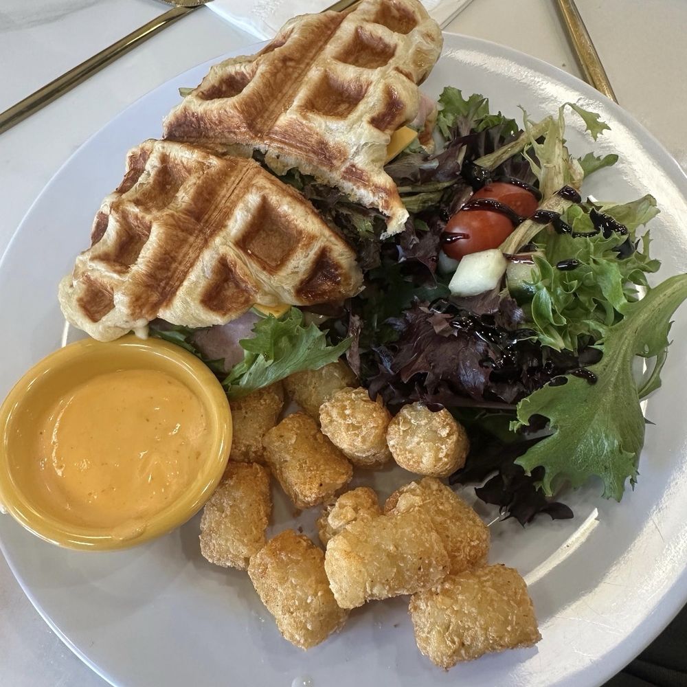 Fluffy Fluffy - Coffee & Tea Near Me - Davis, California Fluffy Fluffy - Coffee & Tea Near Me - Davis, California