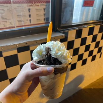 Shake Shop - Vienetta with cookie (small) - Ice Cream & Frozen Yogurt Near Me - Treasure Island, Florida