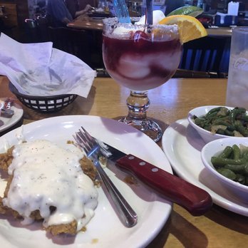 Texas Roadhouse - Chicken Fried Chicken and Green beans - Steakhouses Near Me - Lubbock, Texas Texas Roadhouse - Chicken Fried Chicken and Green beans - Steakhouses Near Me - Lubbock, Texas