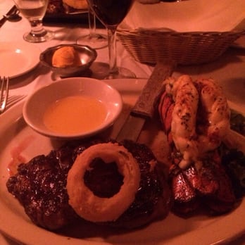 Beef 'N Bottle - Rib eye & HUGE lobster tail - Steakhouses Near Me - Charlotte, North Carolina Beef 'N Bottle - Rib eye & HUGE lobster tail - Steakhouses Near Me - Charlotte, North Carolina